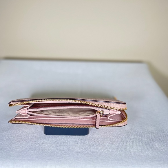 Michael Kors - Leather Handbag w/ Wallet Set - Picture 3 of 6